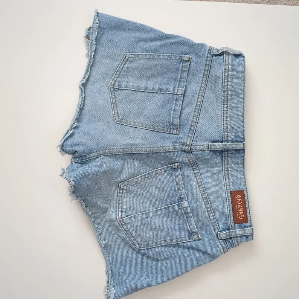 Shyanne Size 29‎ Denim Cut Off Jean Shorts Boho Western Country Cowgirl Festival